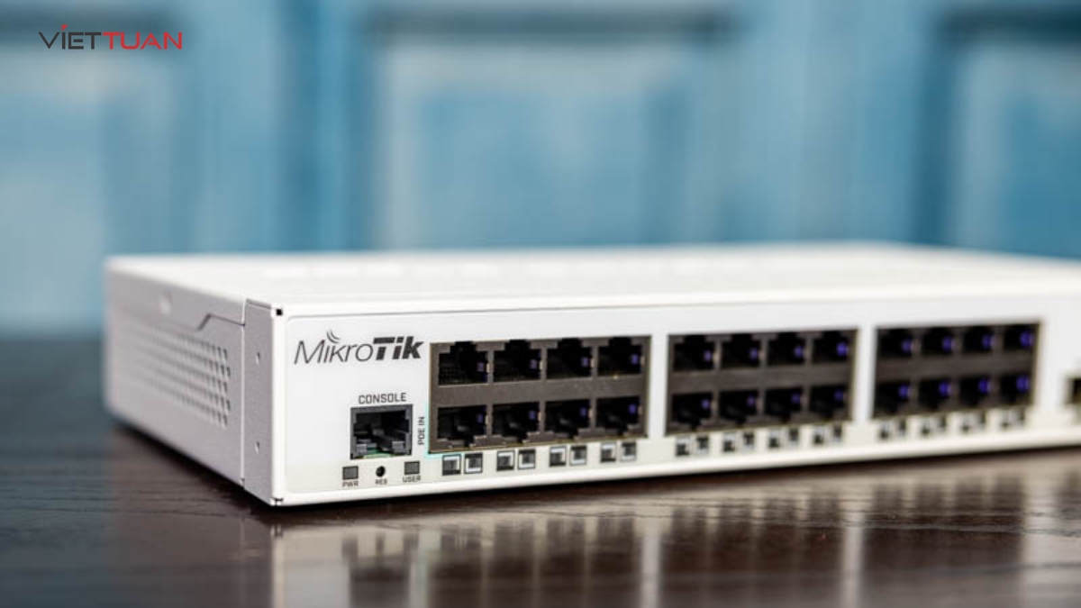 switch-mikrotik-crs326-24g-2s-in-3.jpg