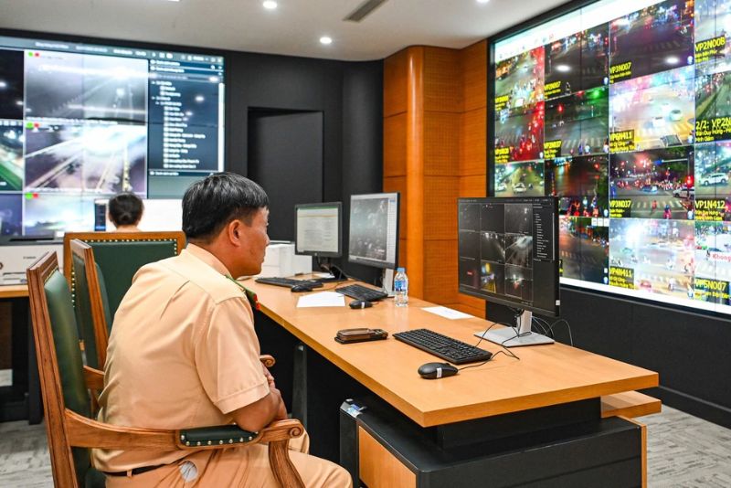 can-canh-camera-ai-tu-dong-phat-hien-vi-pham-tai-trung-tam-chi-huy.jpg